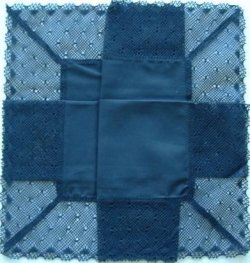 Wide Alencon Lace in Black